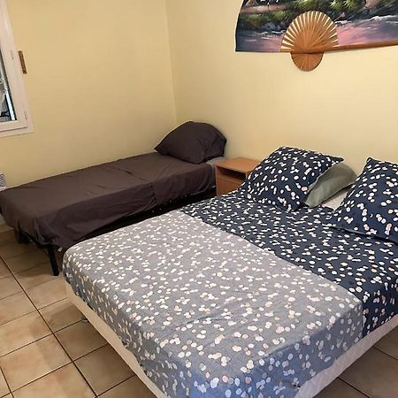 Belle villa de 90m2 au calme avec jardin et parking à 10 mn de la mer en voiture Fos-sur-Mer Esterno foto