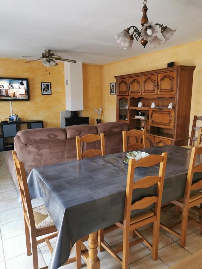 Belle villa de 90m2 au calme avec jardin et parking à 10 mn de la mer en voiture Fos-sur-Mer Esterno foto